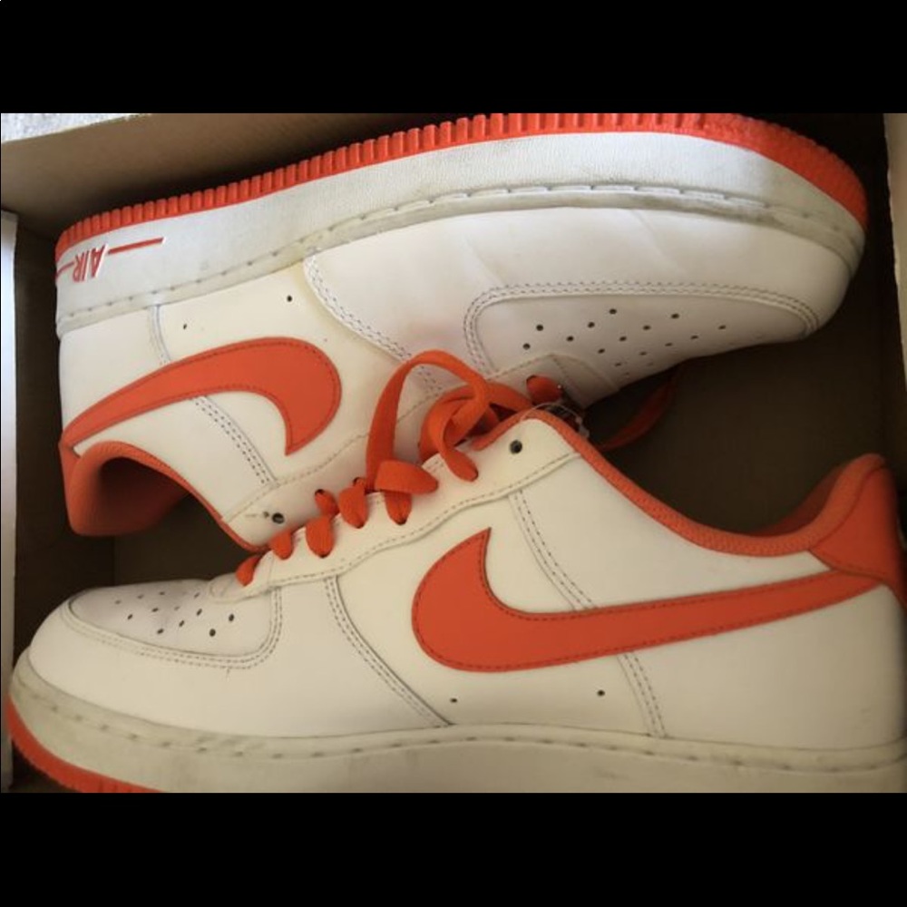 Nike Air forces one orange